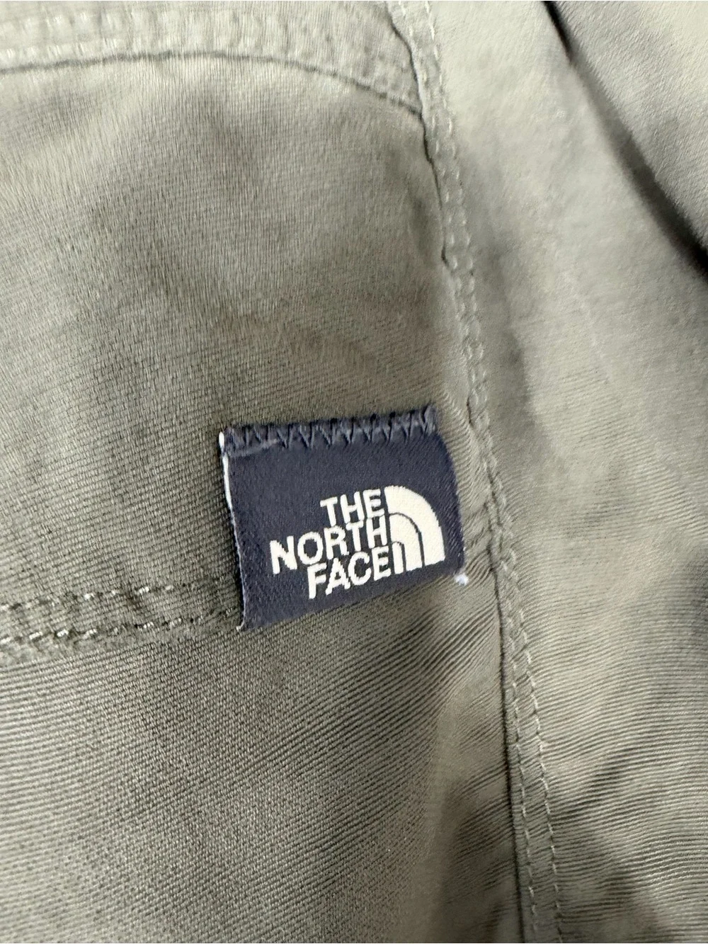 The North Face Men’s Convertible Cargo Hiking Pants Olive Green‎ Zip Off Belted